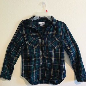 Old Navy plaid shirt size small